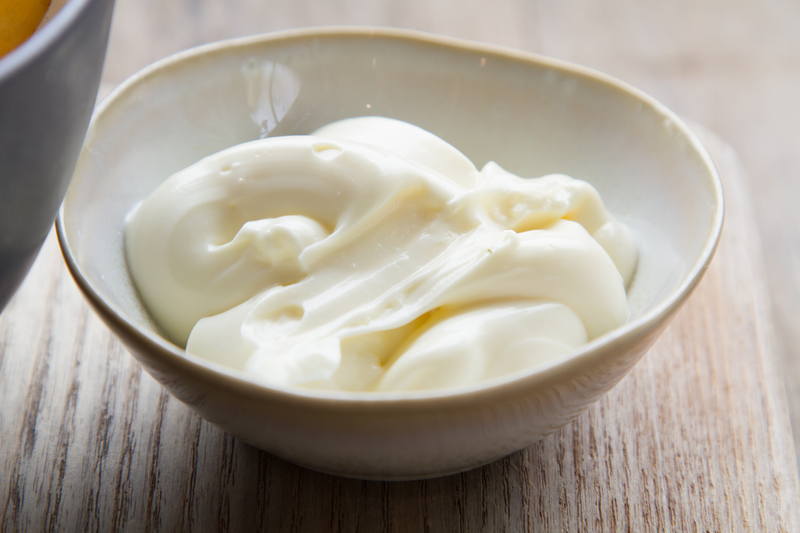 Illustration for article titled Which condiments need to be refrigerated?
